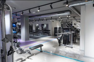 Zona de entrenamiento del nuevo gimnasio 24 horas Madrid de Anytime Fitness.